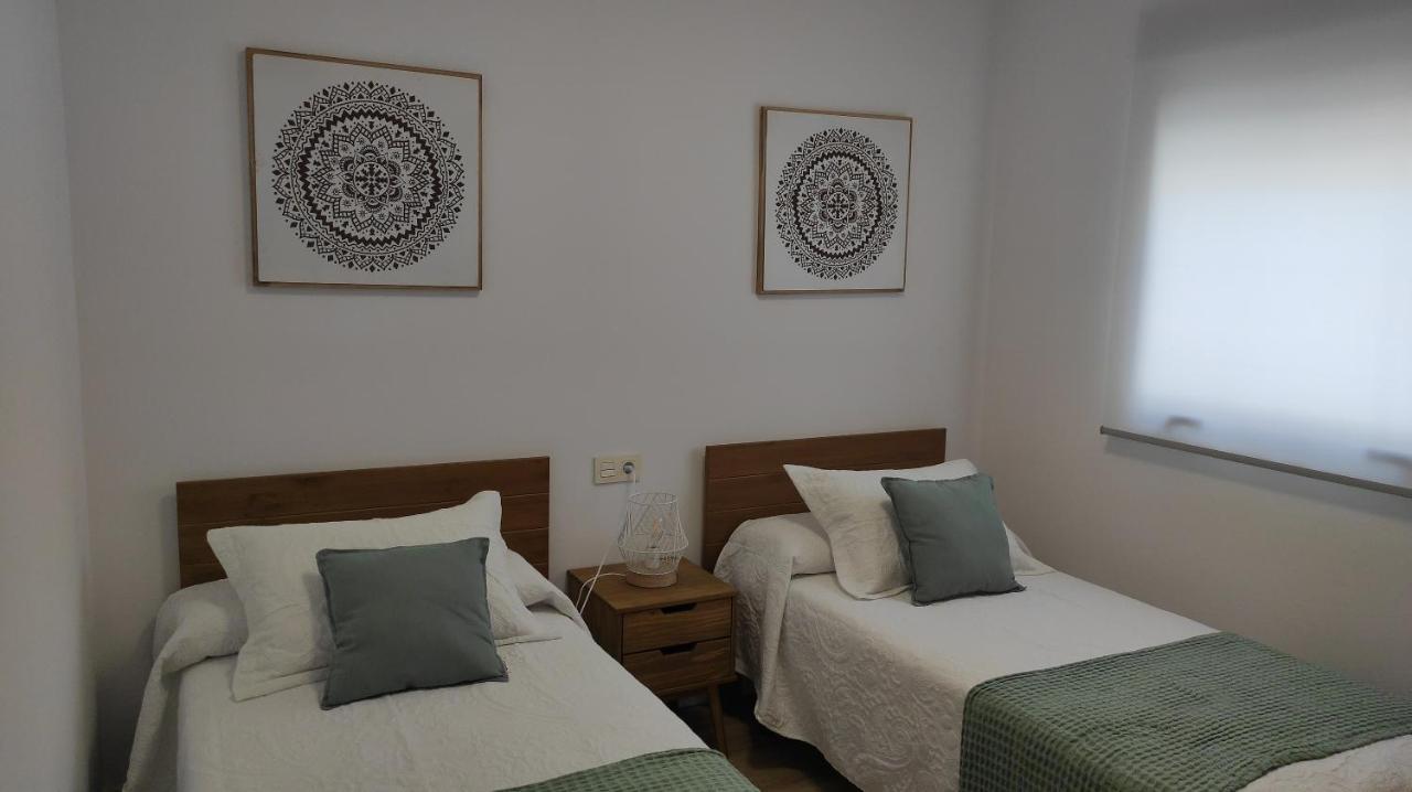 Amaral Xunqueiras Apartment โปบราโดคารามิงยาล ภายนอก รูปภาพ